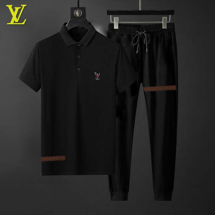 Picture of LV Shirt Pant Suits _SKULVM-3XL12yx1522861